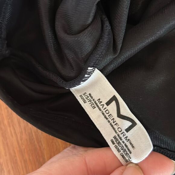Maidenform black shape wear spaghetti strap size S - Picture 4 of 4